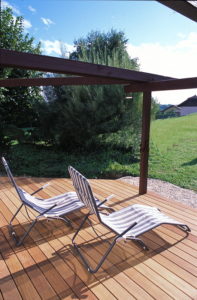 terrasse en bois exotique avec systeme clips inox invisible